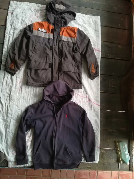 Бушлат, пуховики, остюмы,толстовки, шапан, брюки,футболки,шорты