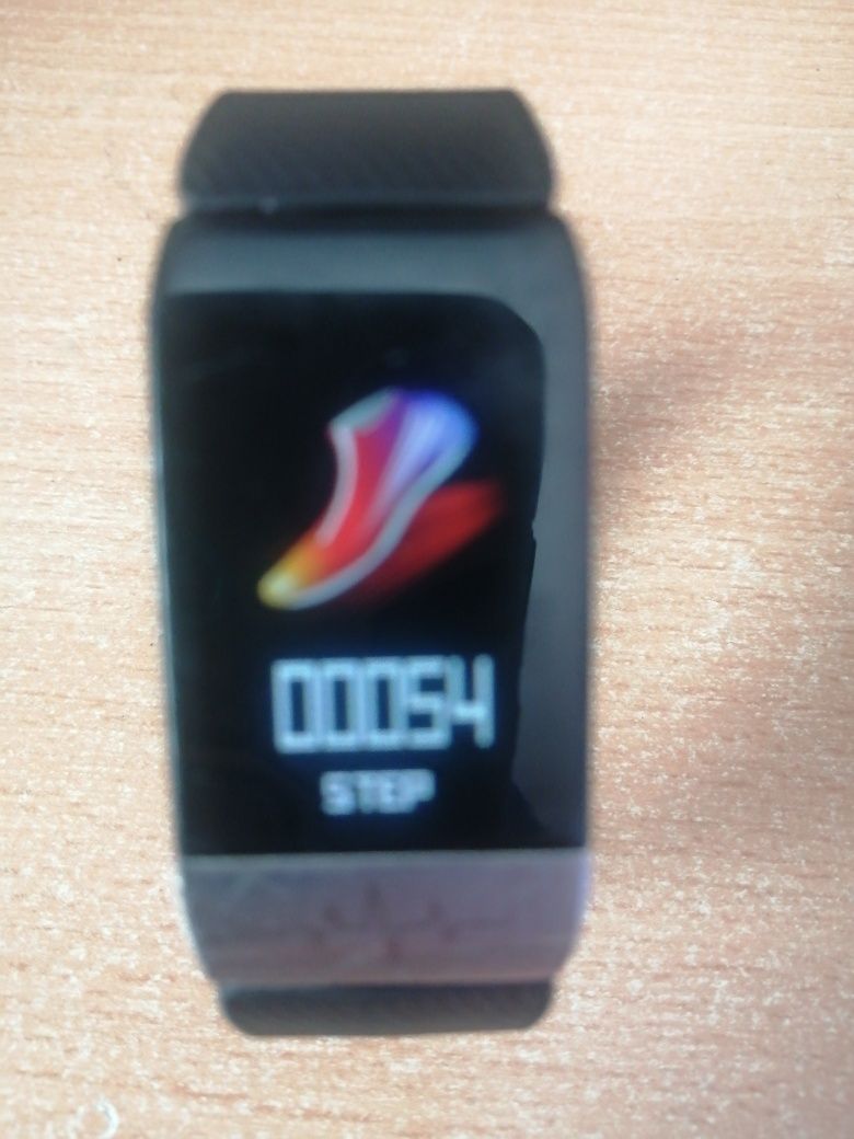 Brățară fitness Techstar și smartwatch