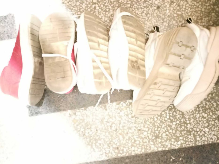 естествена кожа маратонки са 23.5 см и обувки по 5 лв за Пловдив!