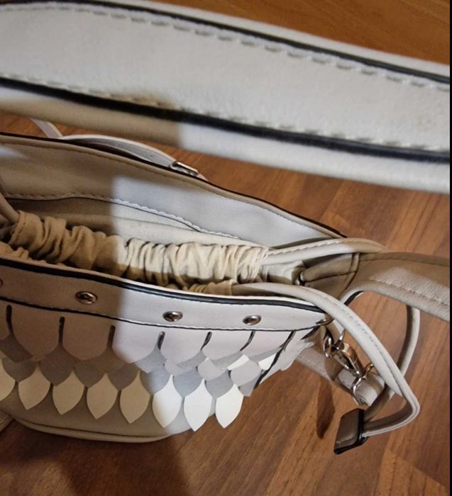 Geanta superba tip sac