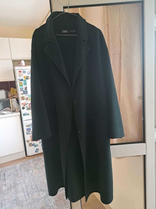 Вълнено палто Zara