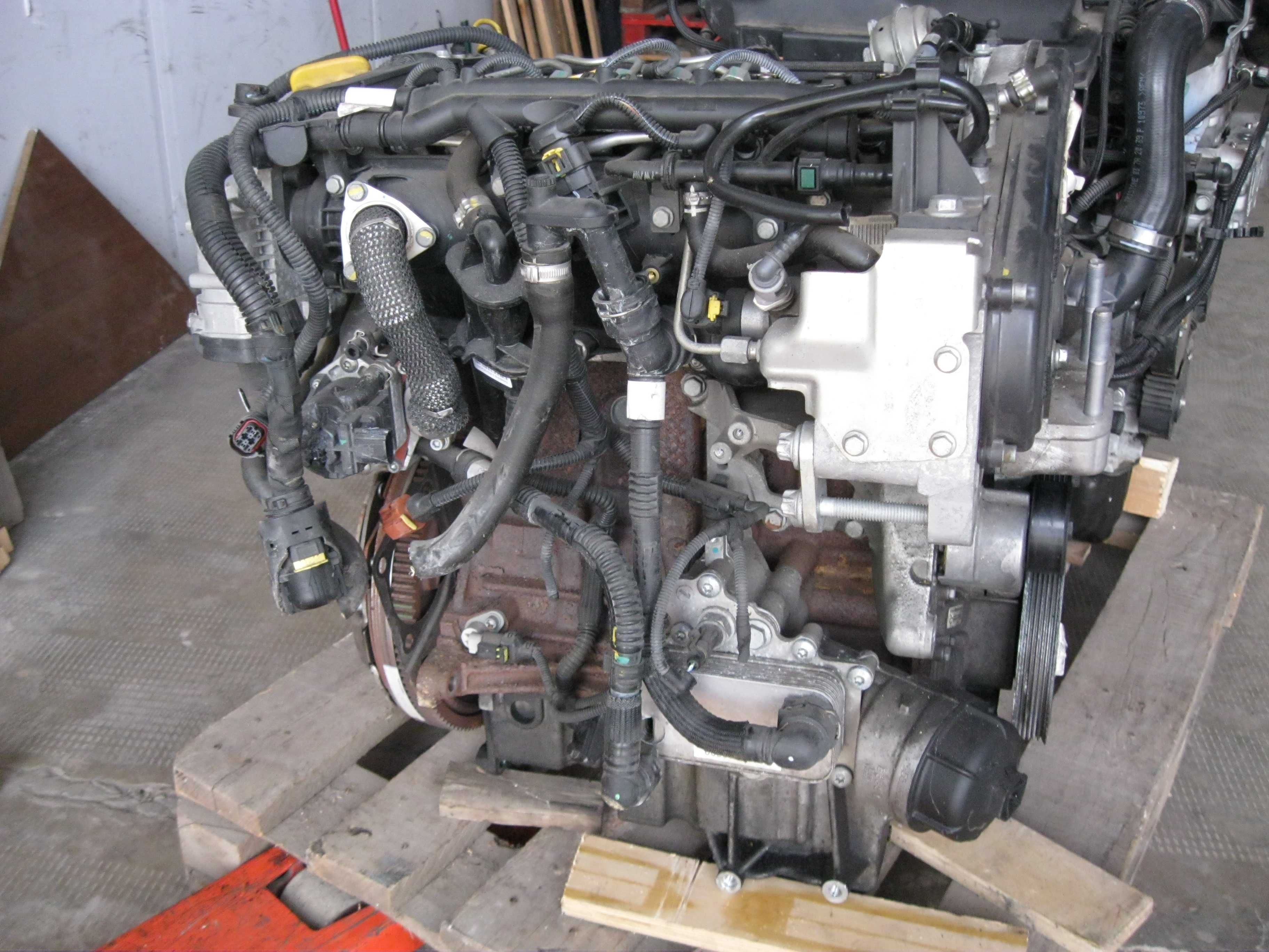 Motor 1,6MJTD*198A6000*90CpEu4&5*CuAnexe*2011FiatDobloBravo83000kmFran