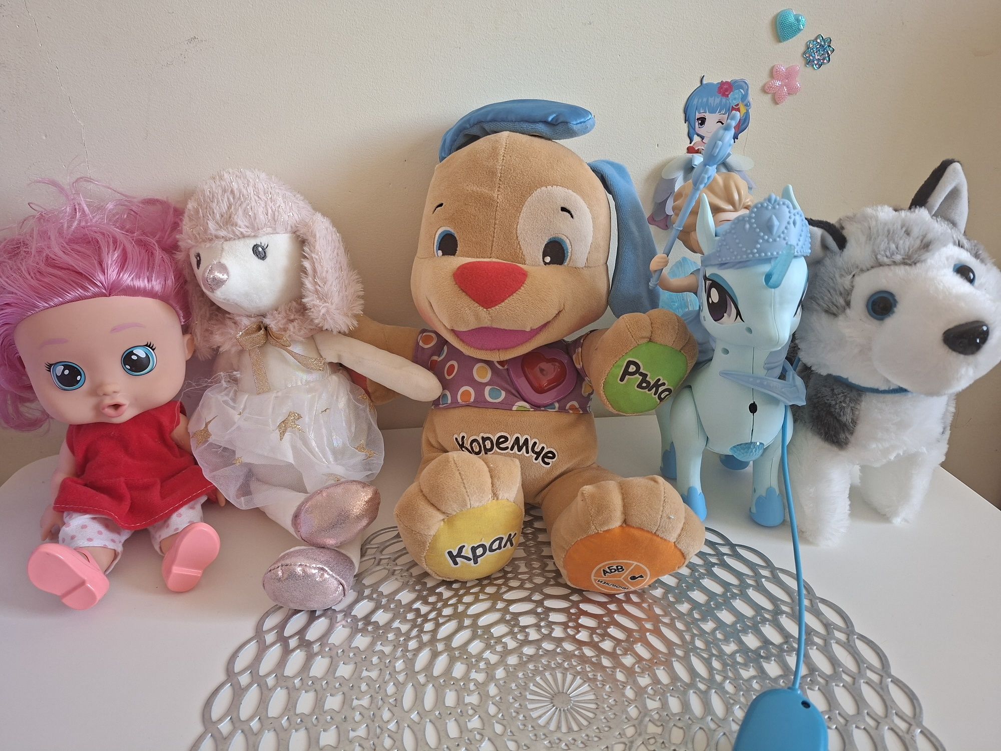 Играчки за детенце