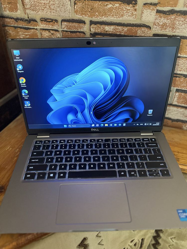 DELL 8/256 11 th Gen 2023