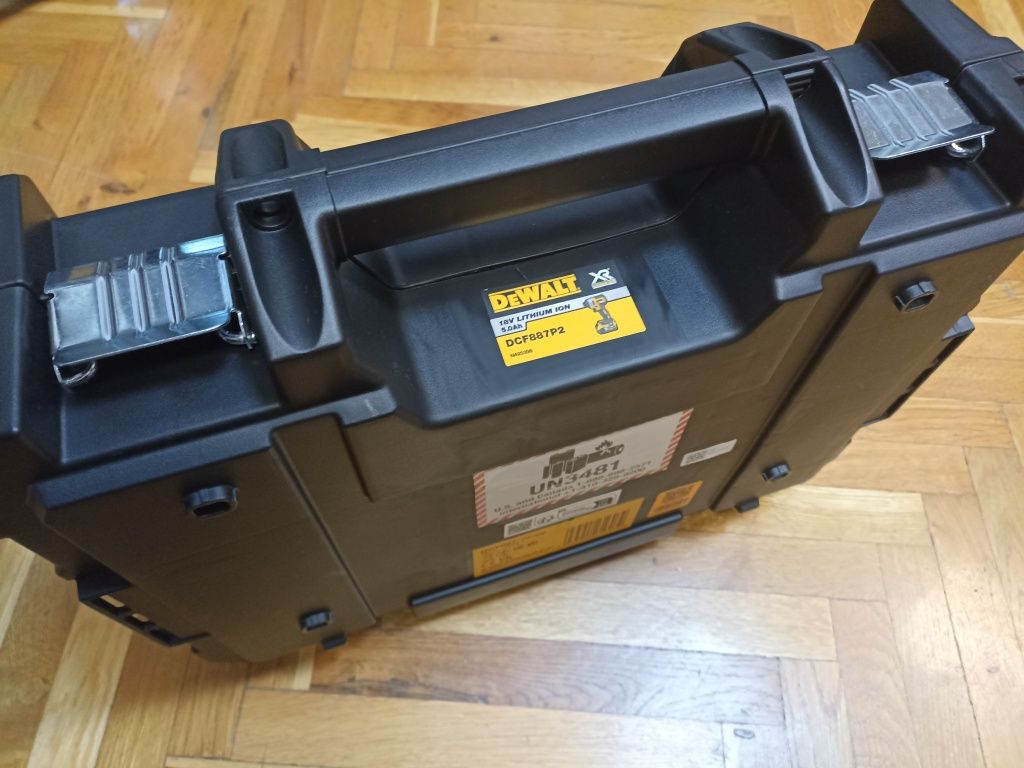 Valiza noua, originala, protecție/transport DeWALT DCF850/DCF887, 5AH