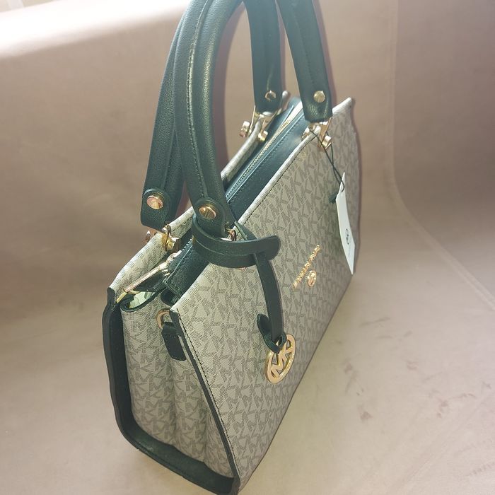 Оригинална дамска чанта