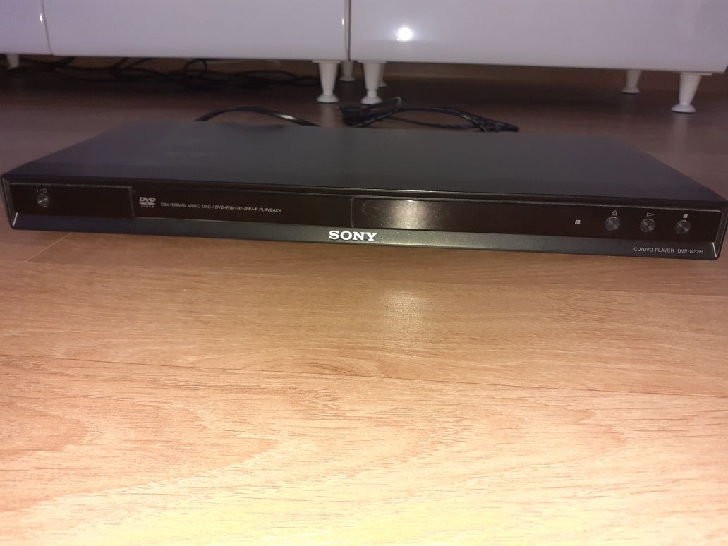 Sony CD/DVD Player DVP-NS38