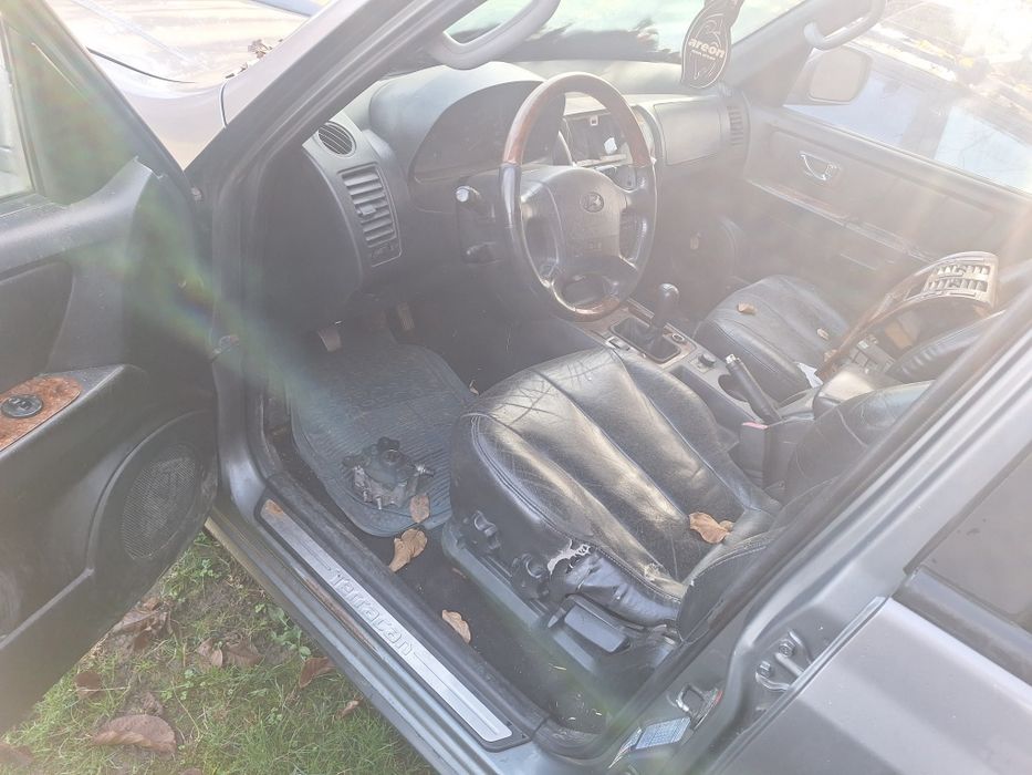 Dezmembrez hyundai terracan 2.9