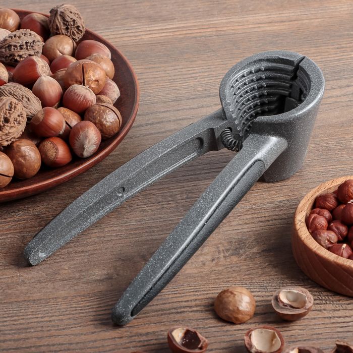 Орехокол универсальный