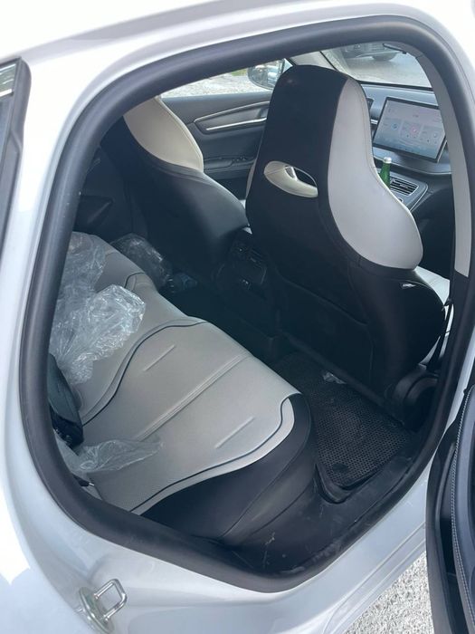 Byd chazor kraskasi tozza