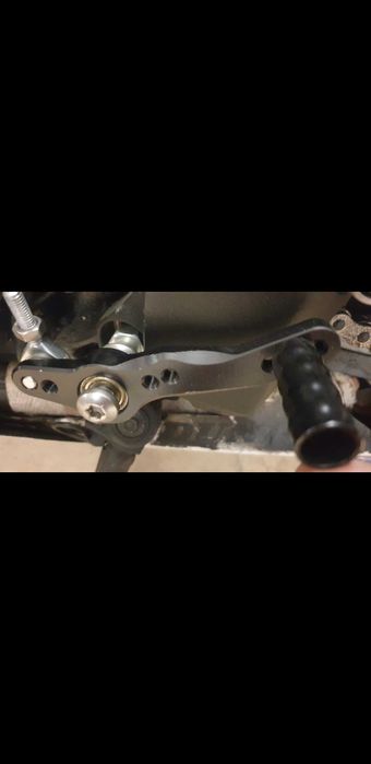 Оръщачка за скорости cbr 1000rr 2005-2007 жили части