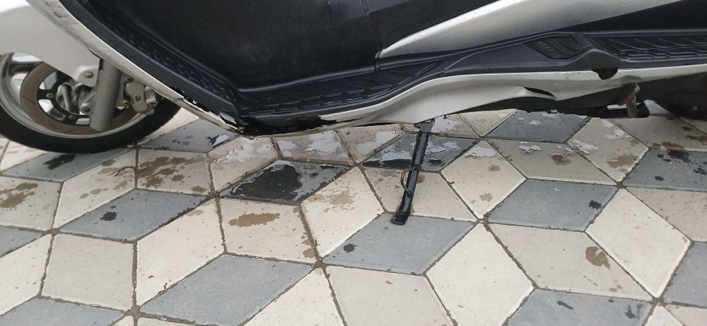 Scuter Suzuki Burgman
