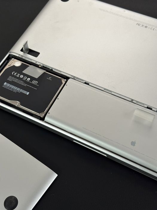 Mackbook Pro MagSafe 60W HDD Hitachi 250GB