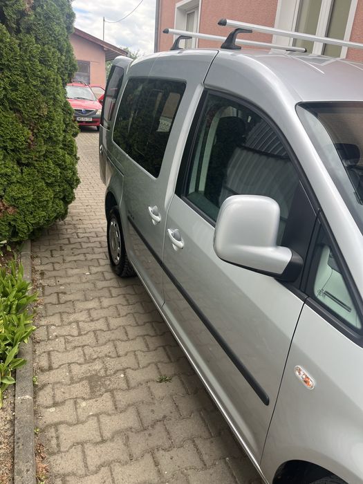 Vand vw caddy life 7 locuri