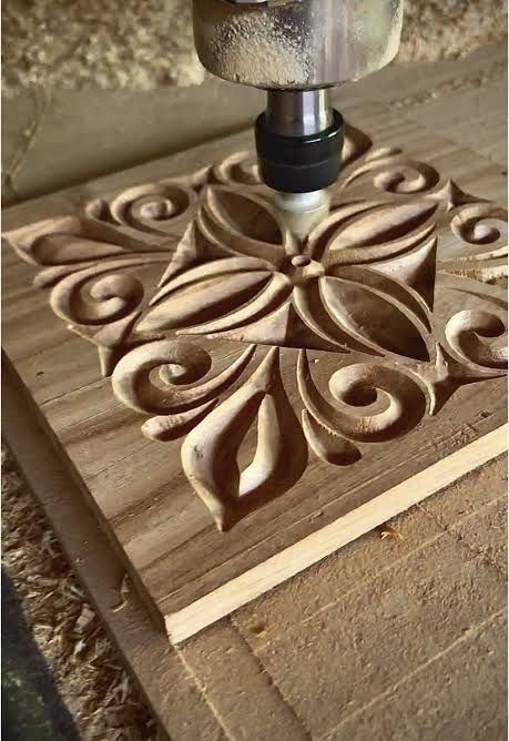 CNC дизайн на дърво