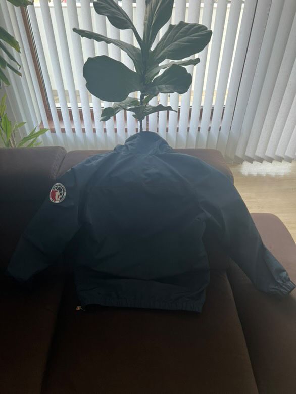 Ветровка Ellesse