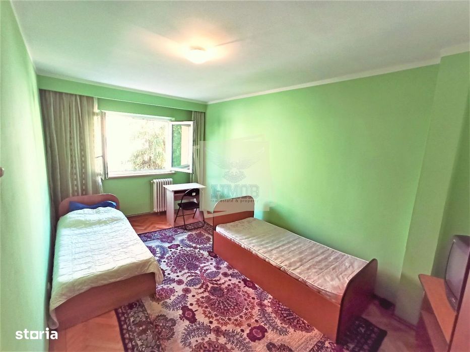 apartament 4 camere Mihai Viteazu etaj 3