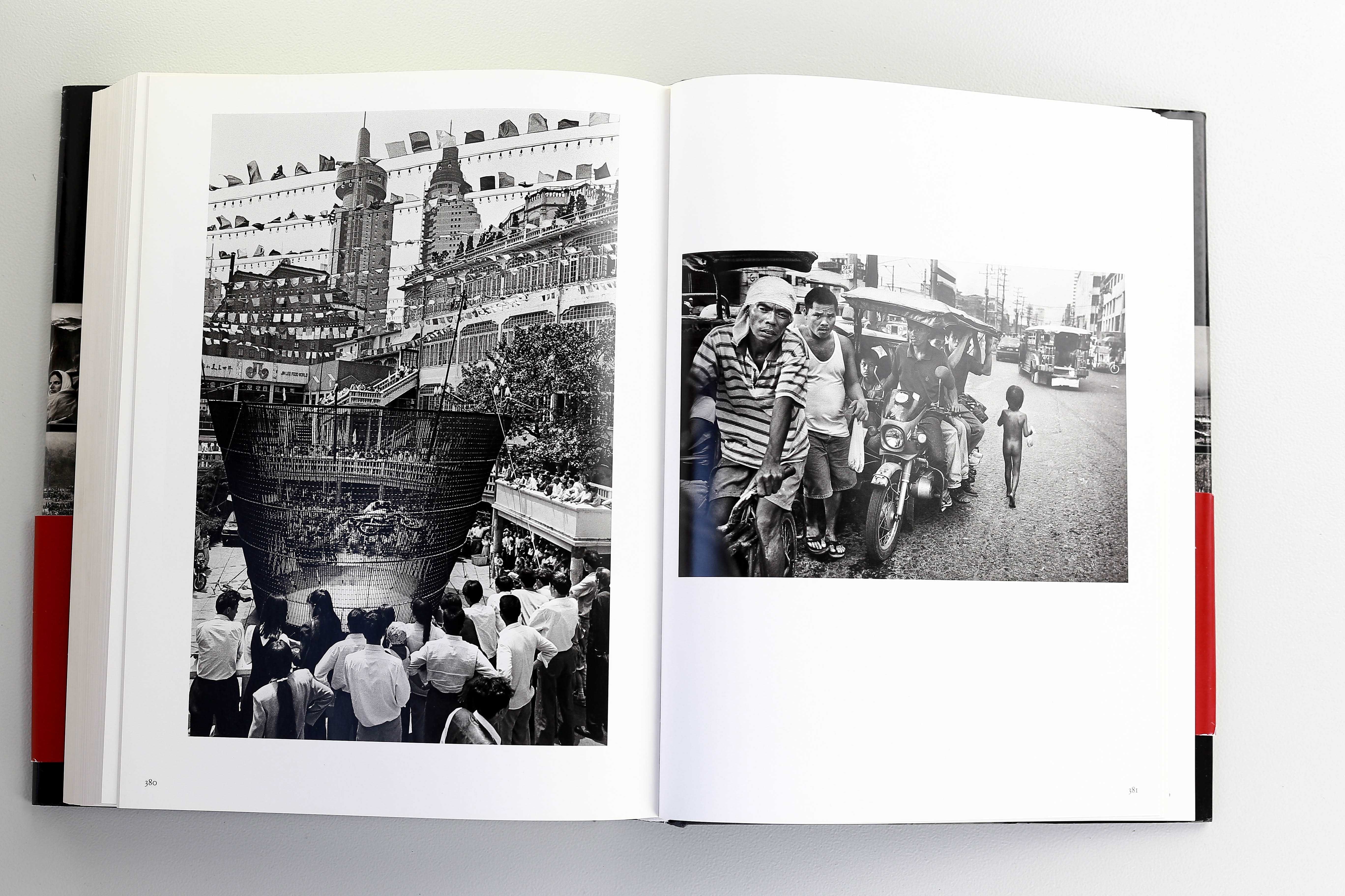 Чисто нов фотоалбум EXODUS на Sebastiao Salgado от изд. Taschen