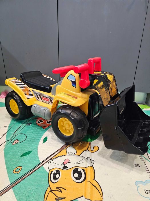Детски багер на fisher price ride on