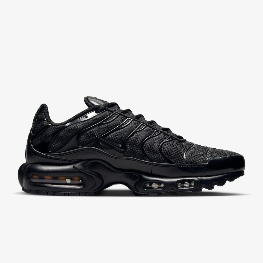 Оригинални маратонки Nike air max plus tn black