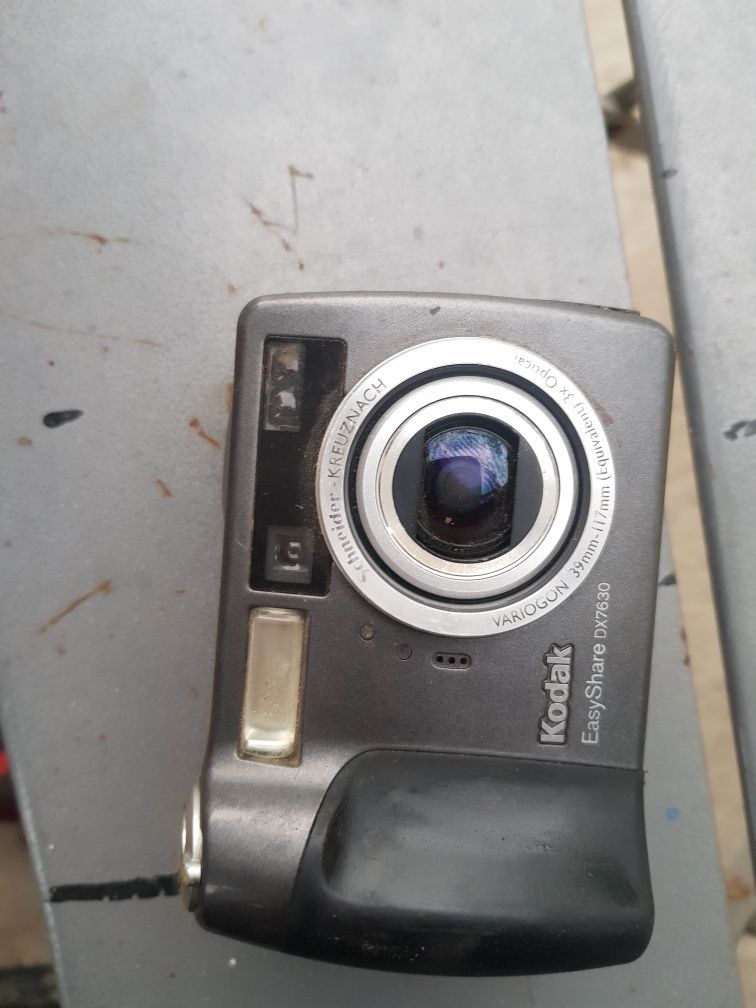 Продавам фотоапарат Kodak