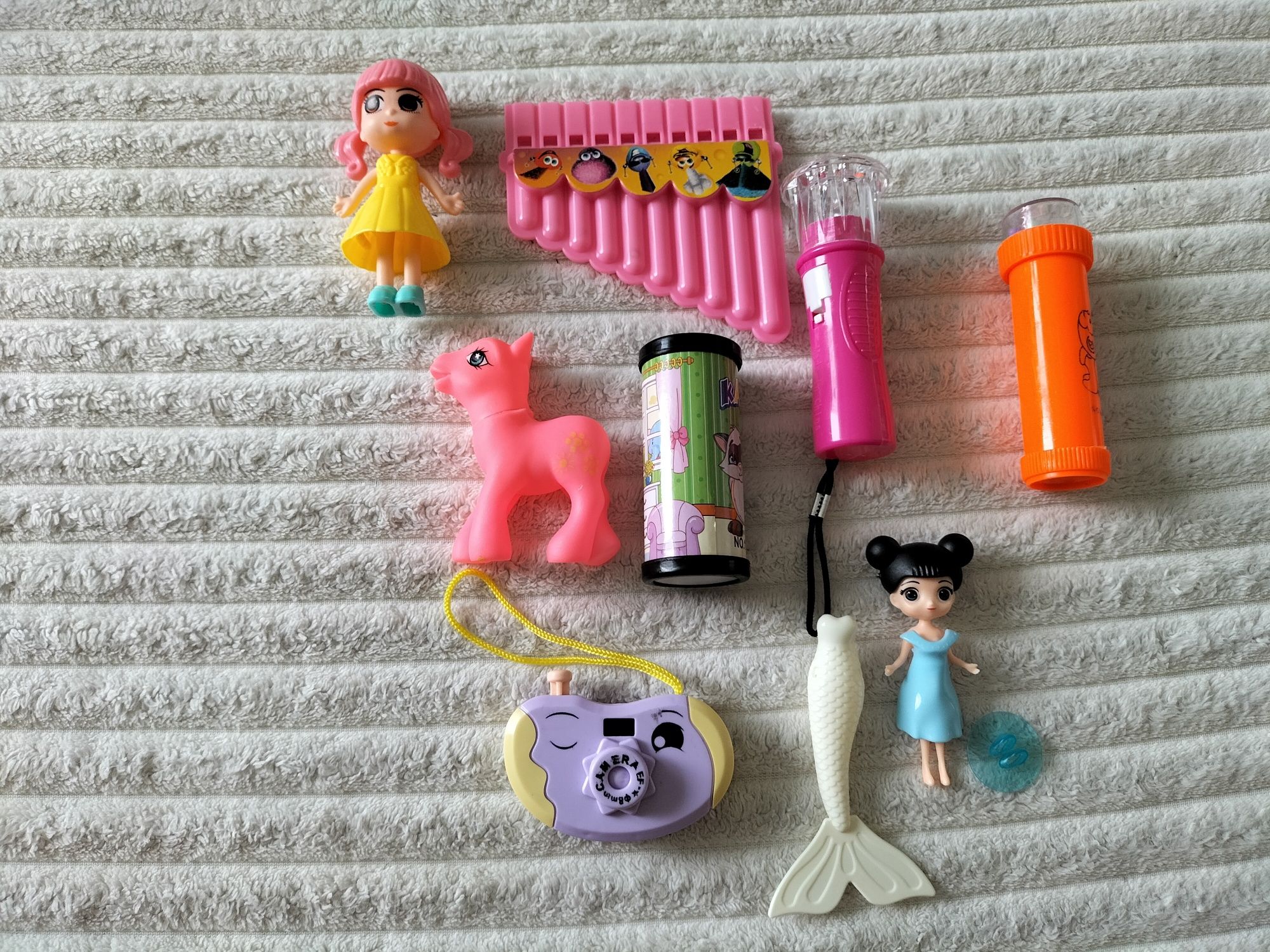 Jucării pentru fetițe