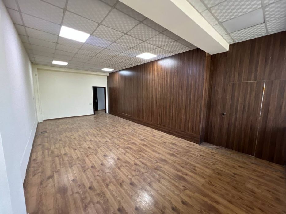 Аренда под офис 39м2, 1 линия, ул.Шота Руставели недалеко мост Узгариш