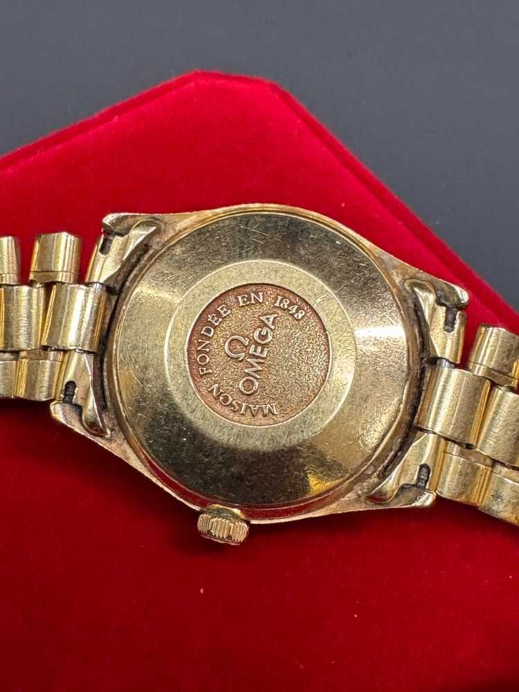 Златен часовник Omega, 18K – автоматичен, 78,74 грама, 1994 г.