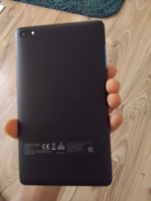 Vând tableta Lenovo