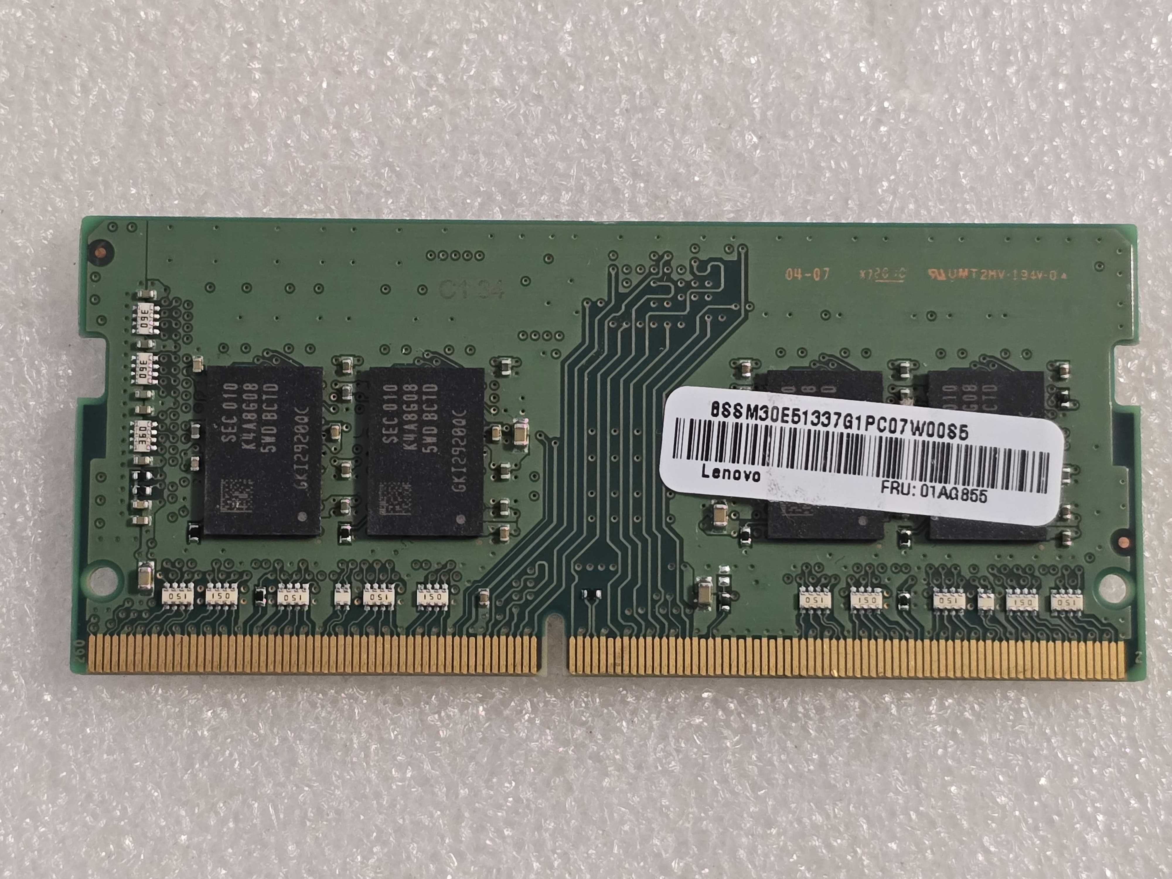 Memorie RAM laptop Samsung 8GB DDR4 PC4-2666V SODIMM M471A1K43DB1-CTD