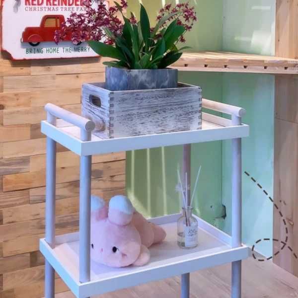 Raft mobil cu 3 polite si 4 roti rotative, suporturi din lemn natural