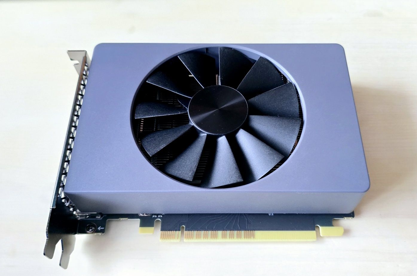Placa video gaming RTX 4060 8GB GDDR6 DLSS, AI Tensor Cores ITX / mITX