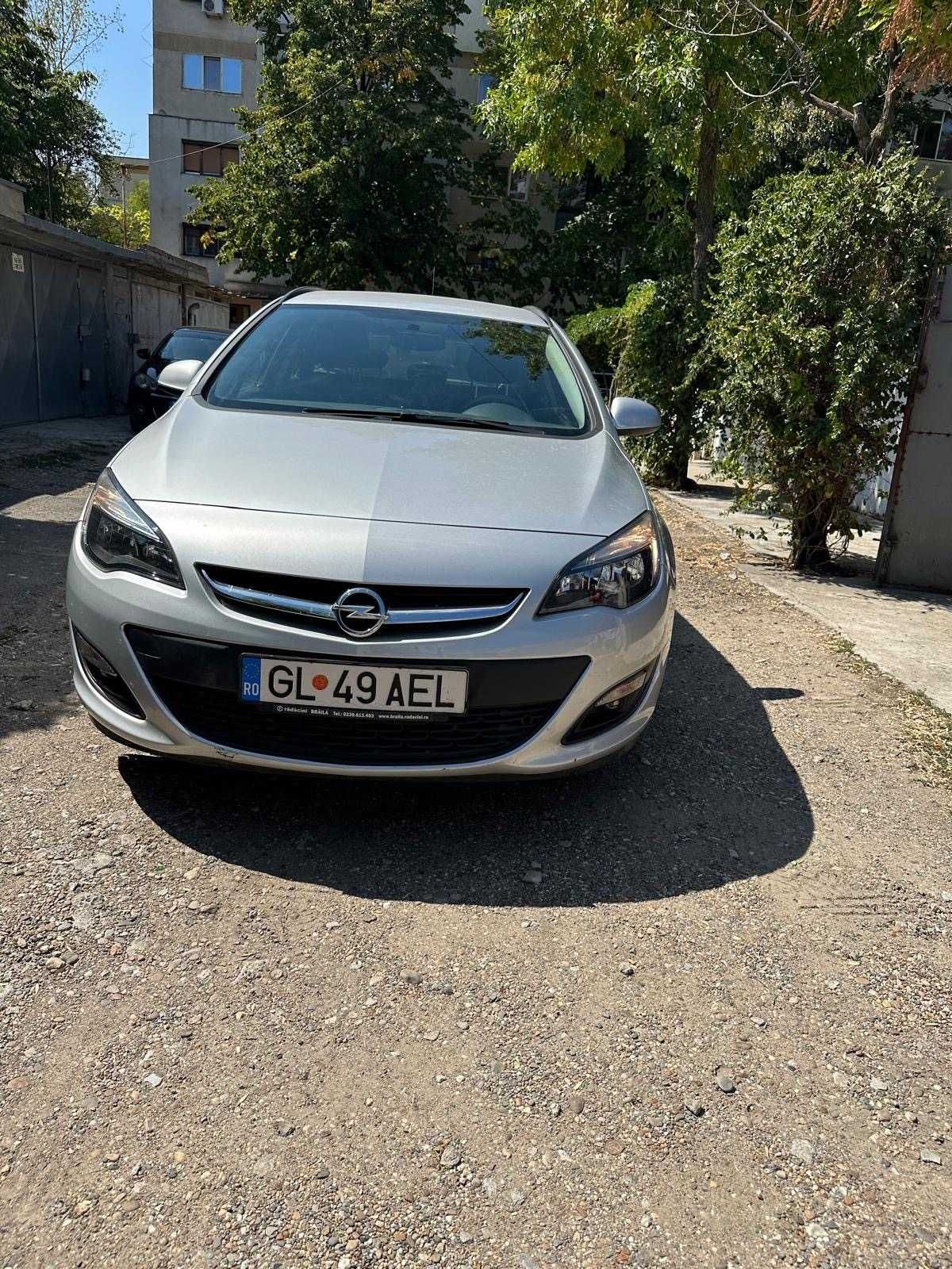Opel Astra J 1.6 benzina