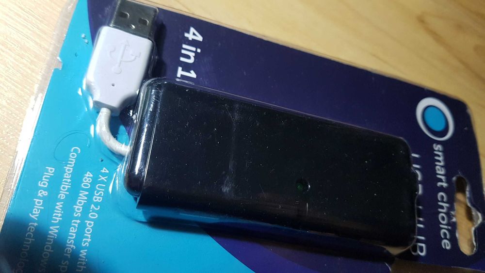Hub USB nou la tipla cu 4 porturi USB