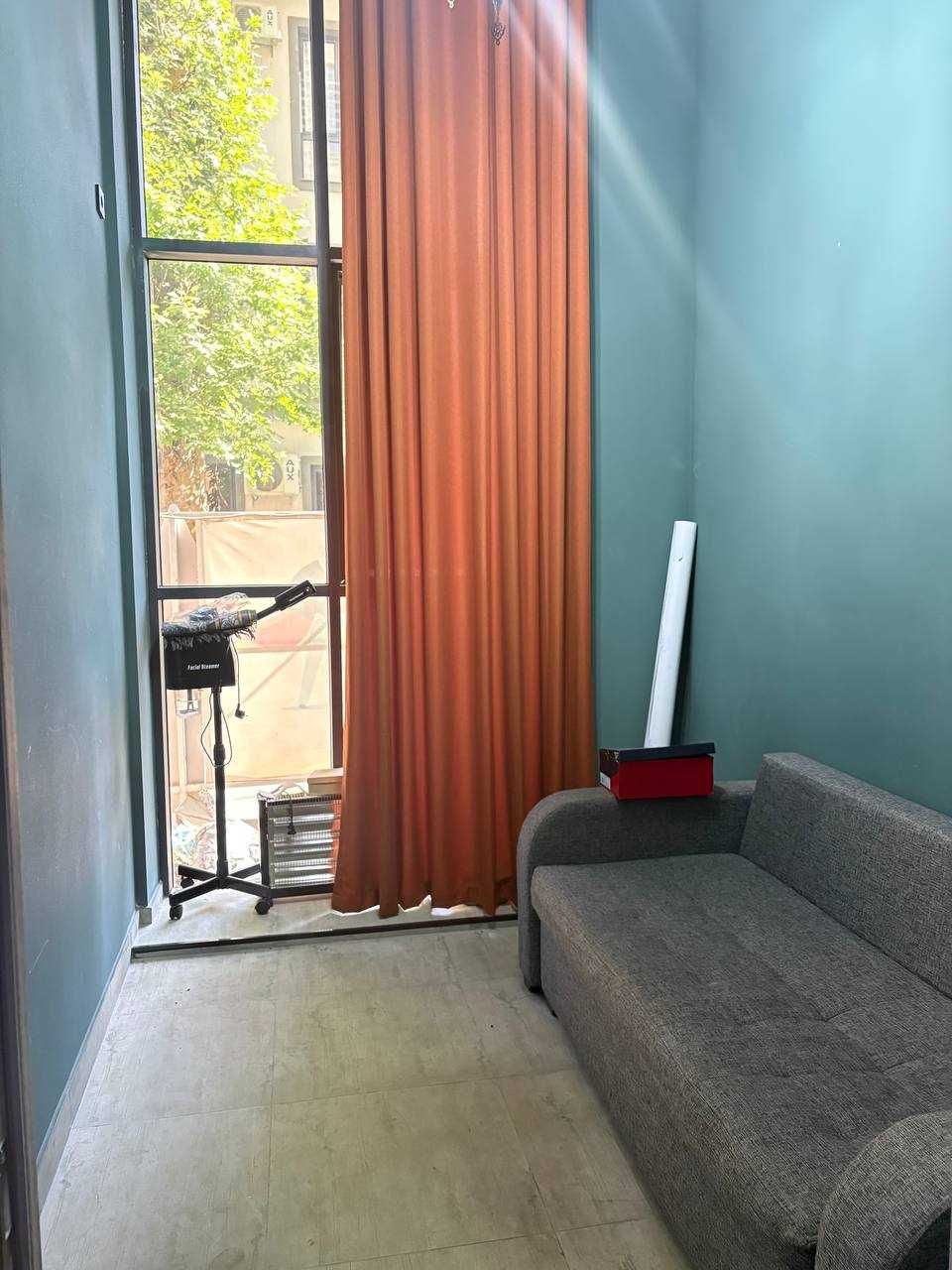 Markazda Ofis yoki Biznes Uchun Joy 232 m² C-5 Erudit. LaLi Restorani.