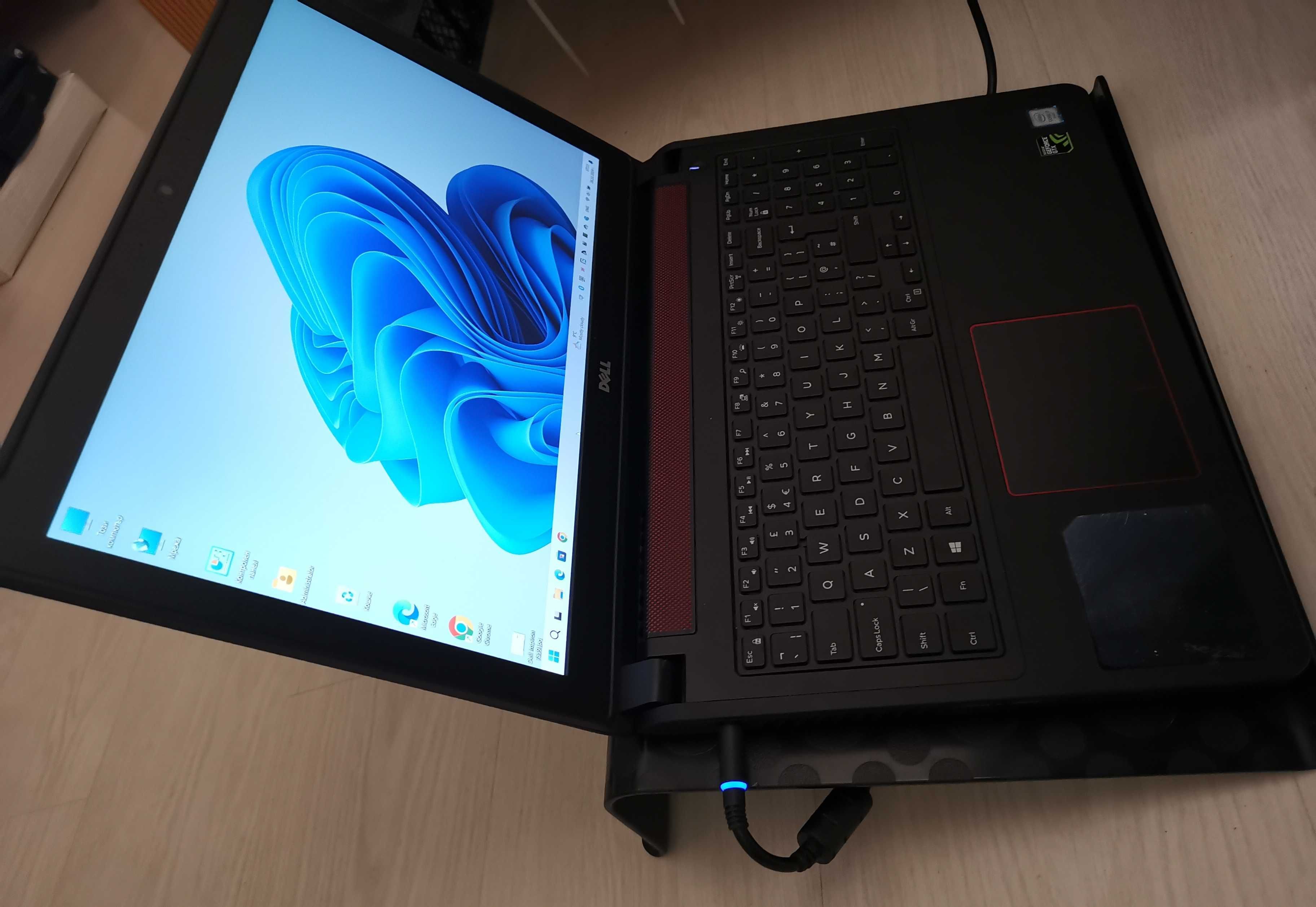 Геймърски лаптоп Dell Inspiron 7559 i7-6700HQ nVidia G-force 960M 4GB