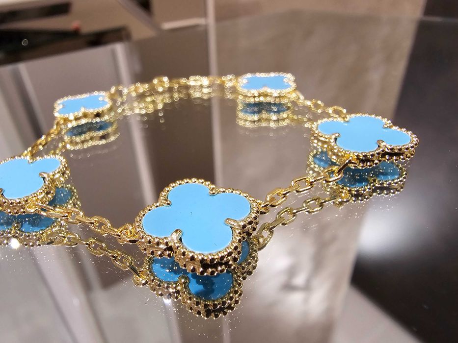 Van Cleef & Arpels VCA Gold Turquoise 5 Motif Alhambra Дамска Гривна
