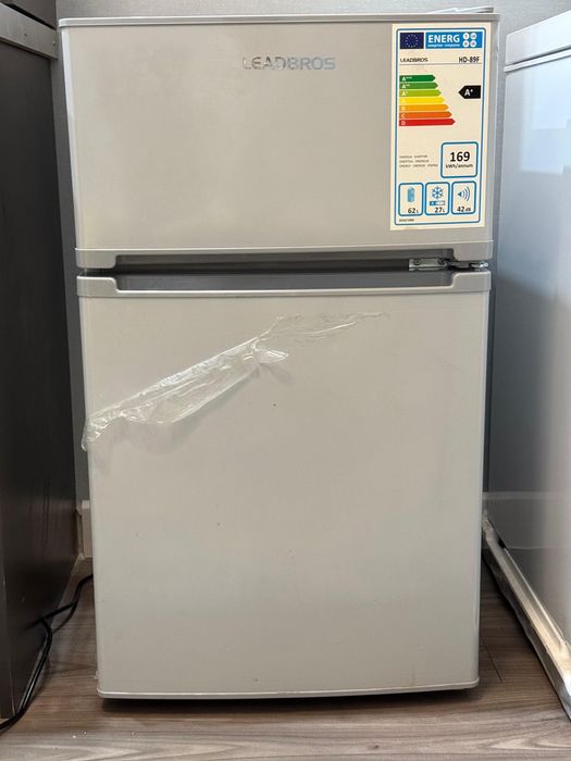 холодилник 62литр