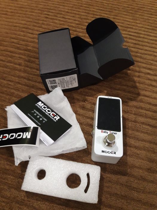Тунер за китара  Mooer Baby tune