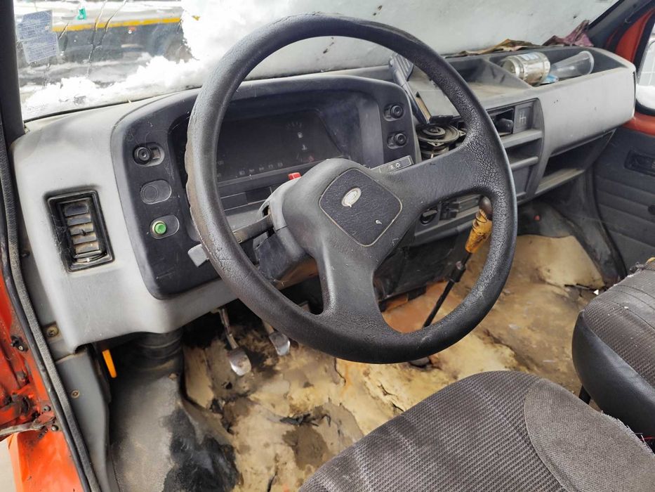 Ford Transit 2.5 - 76к.с - 1988г. на части