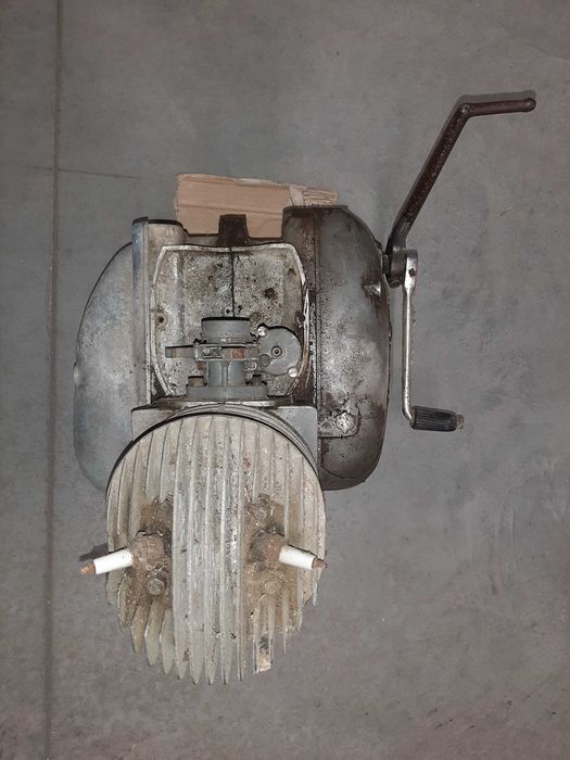 Двигател за Jawa 175 куб. см от 70те години