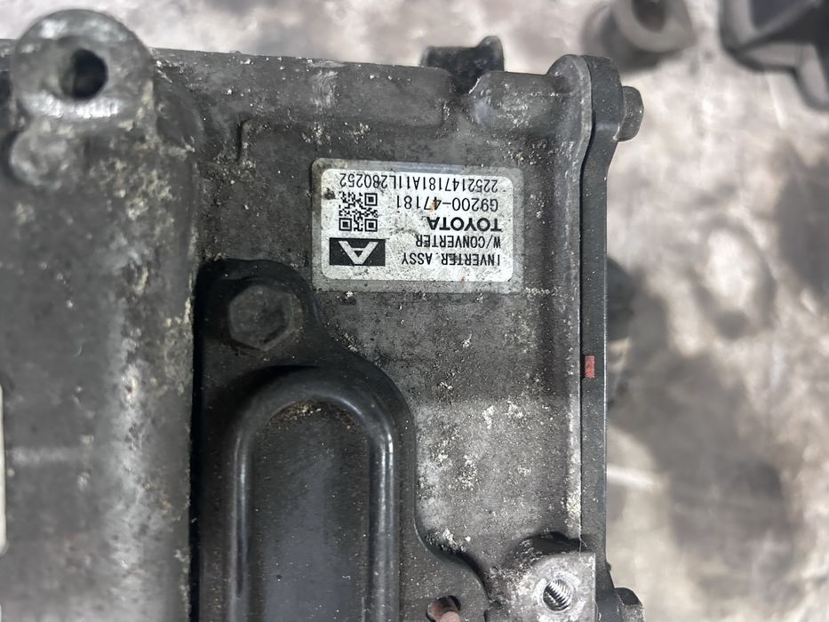 Invertor Toyota Auris Hybrid