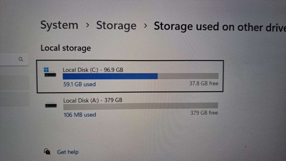 Vînd laptop Lenovo Yoga 7i