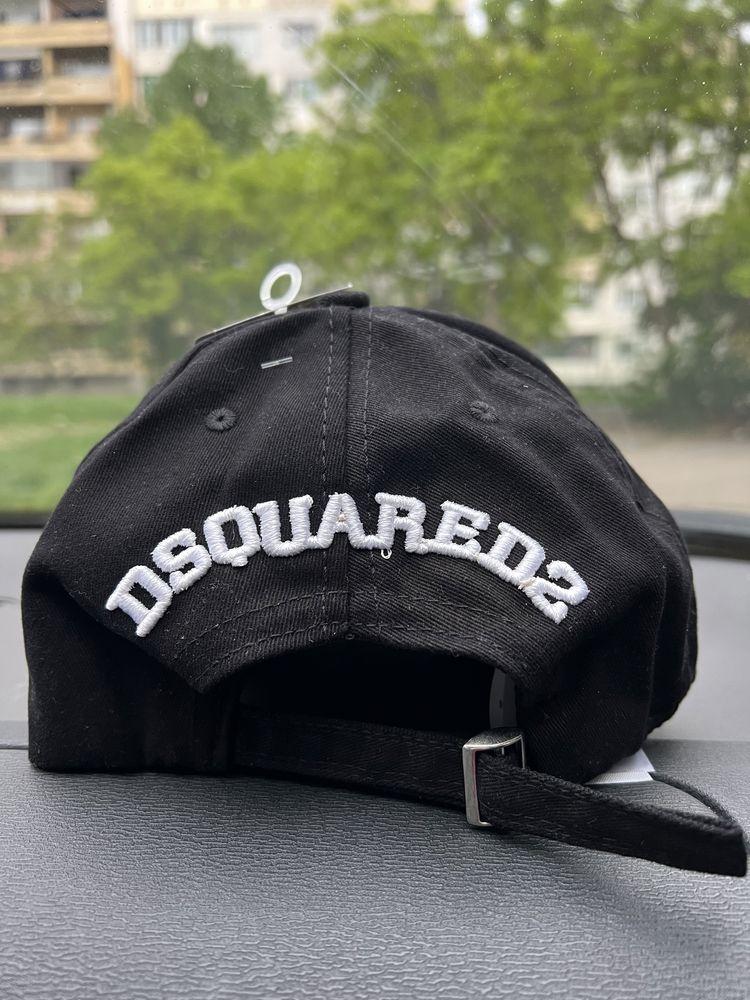 Шапки Dsquared2