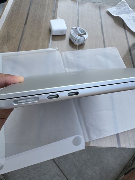 Macbook Air 13 M4 16gb 512gb starlight