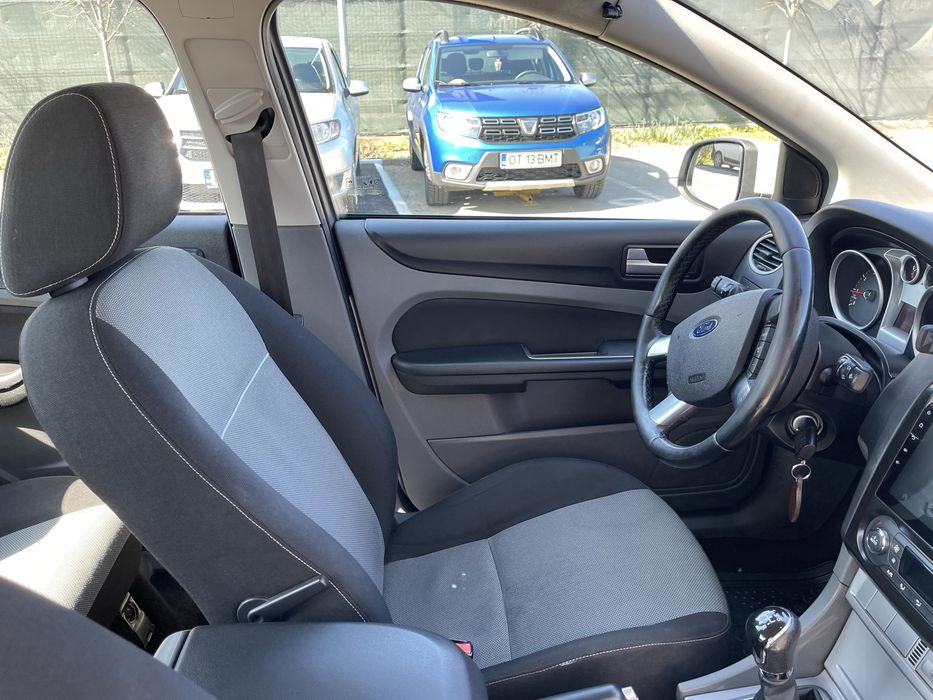 Ford focus 1.6 Ti 115 cai
