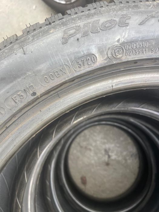 Michelin pilot alpin 235//50/17