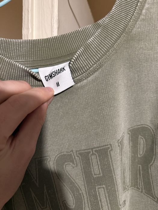 Gymshark Тениска и Суитчър