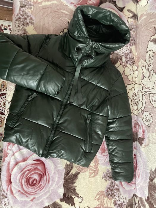 продам женскую куртку зима