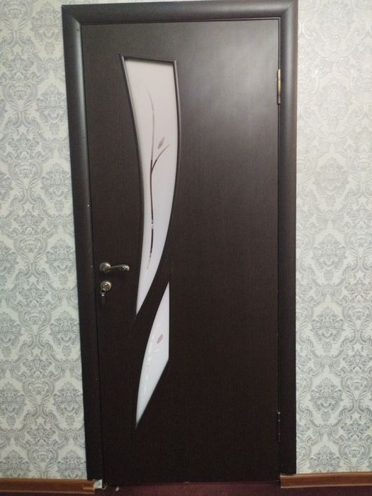 Дверь , 4 штук состояние хорошее